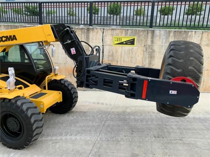 3.5 Ton Telescopic Forklift With Tyre Clamp Telehandler