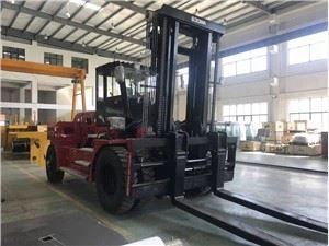 เครื่องยนต์รถยก 16 ตัน Cummins ดีสำหรับโลจิสติกส์