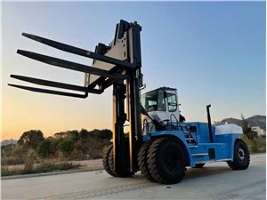 รถยกดีเซล 50 ตันพร้อมอุปกรณ์แนบ